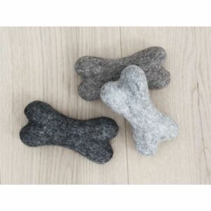 Wooldot - tygge legetøj af ren uld - Koksgrå - 22x7x5cm